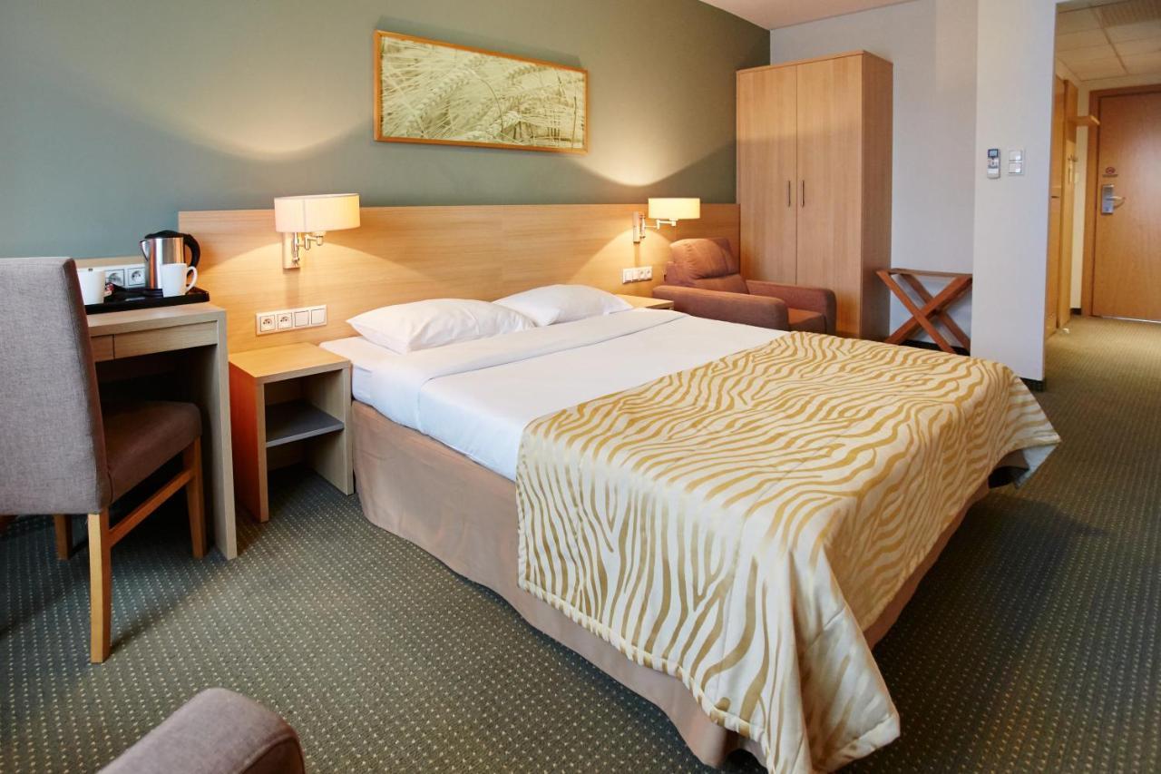 ורשה Arche Hotel Pulawska Residence מראה חיצוני תמונה