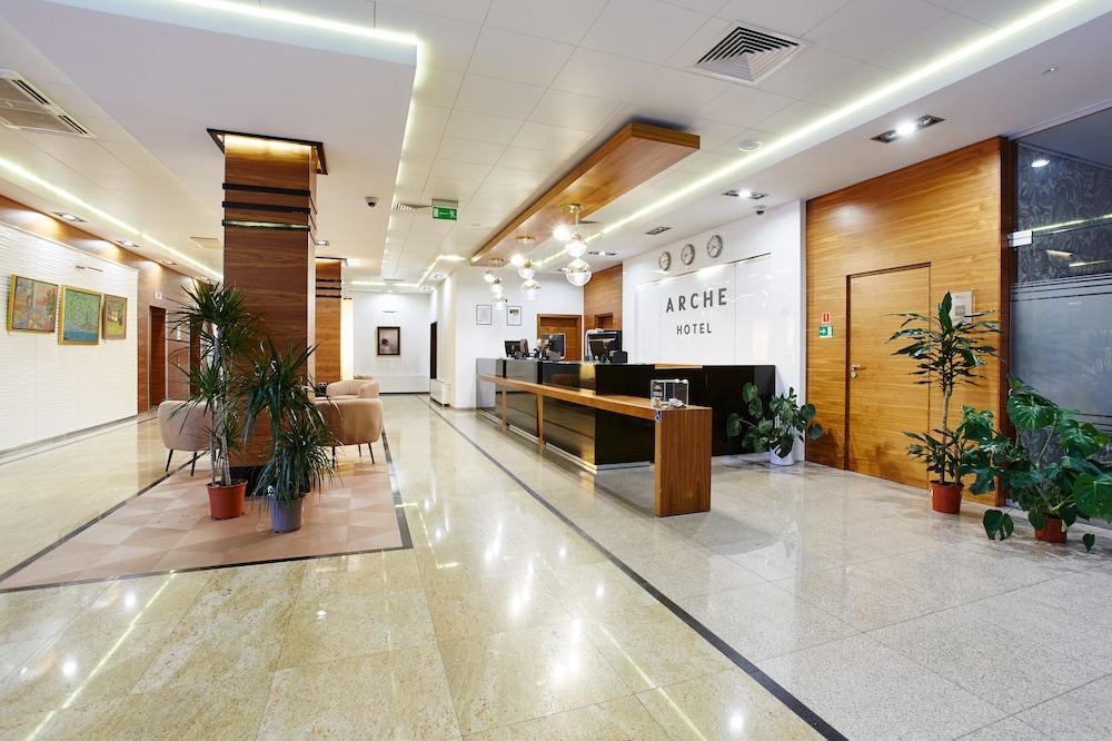 ורשה Arche Hotel Pulawska Residence מראה חיצוני תמונה