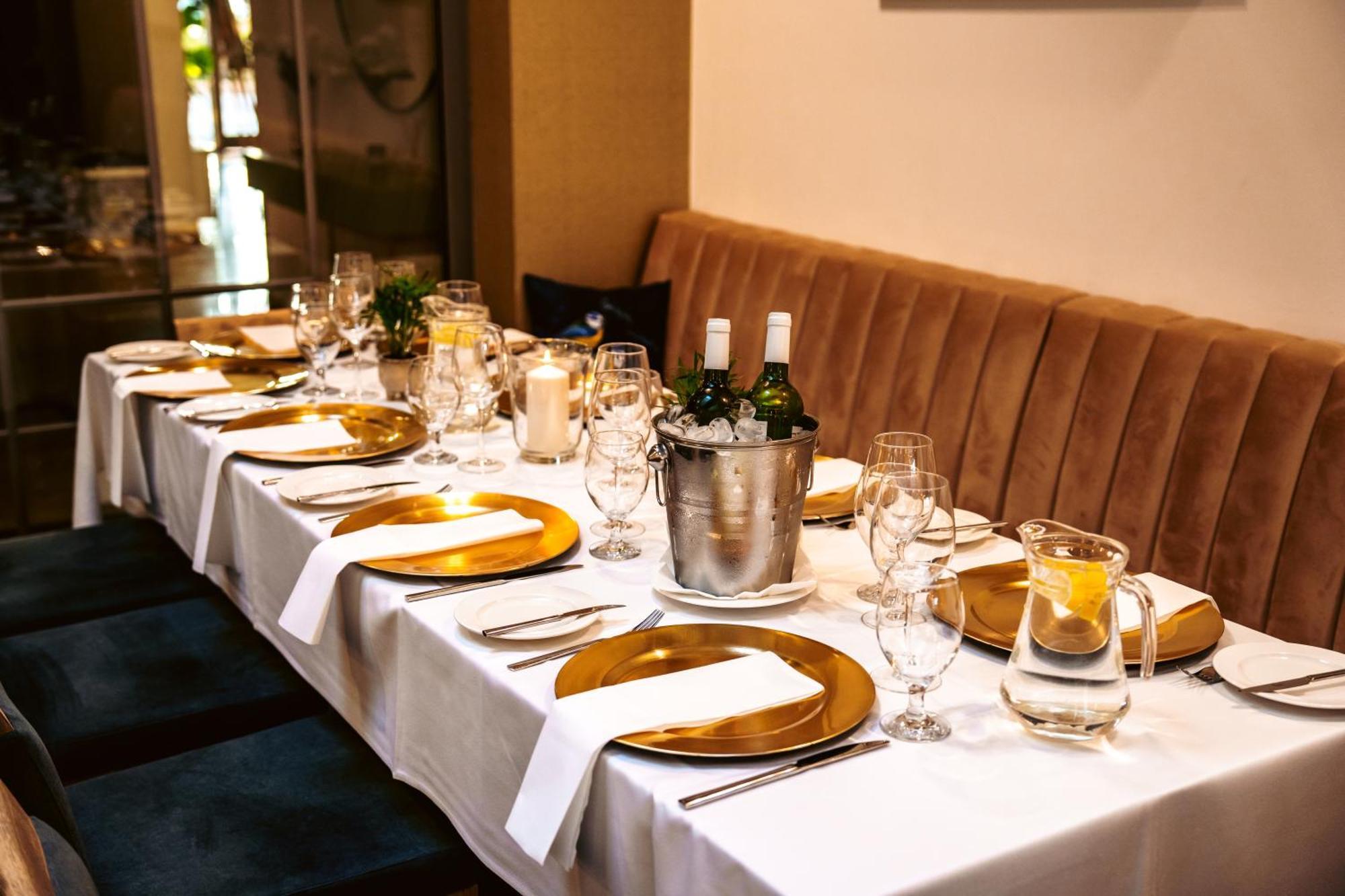 ורשה Arche Hotel Pulawska Residence מראה חיצוני תמונה